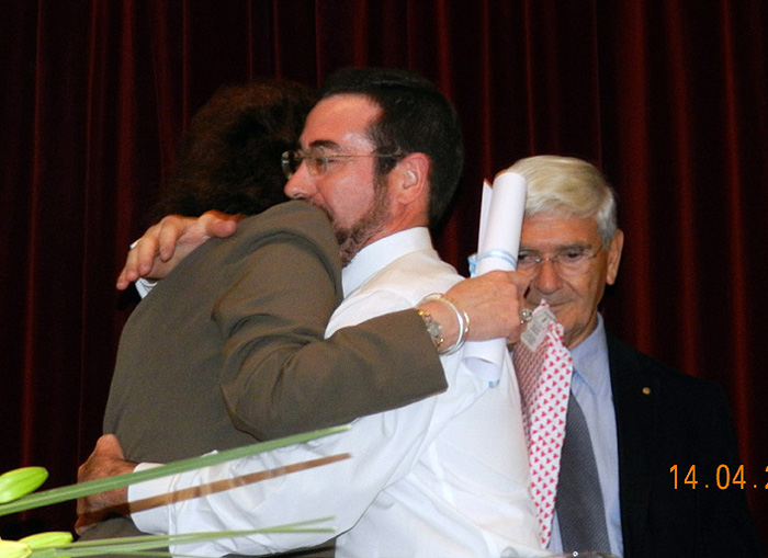 Saludo Dr Navacchia